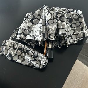Coach umbrella